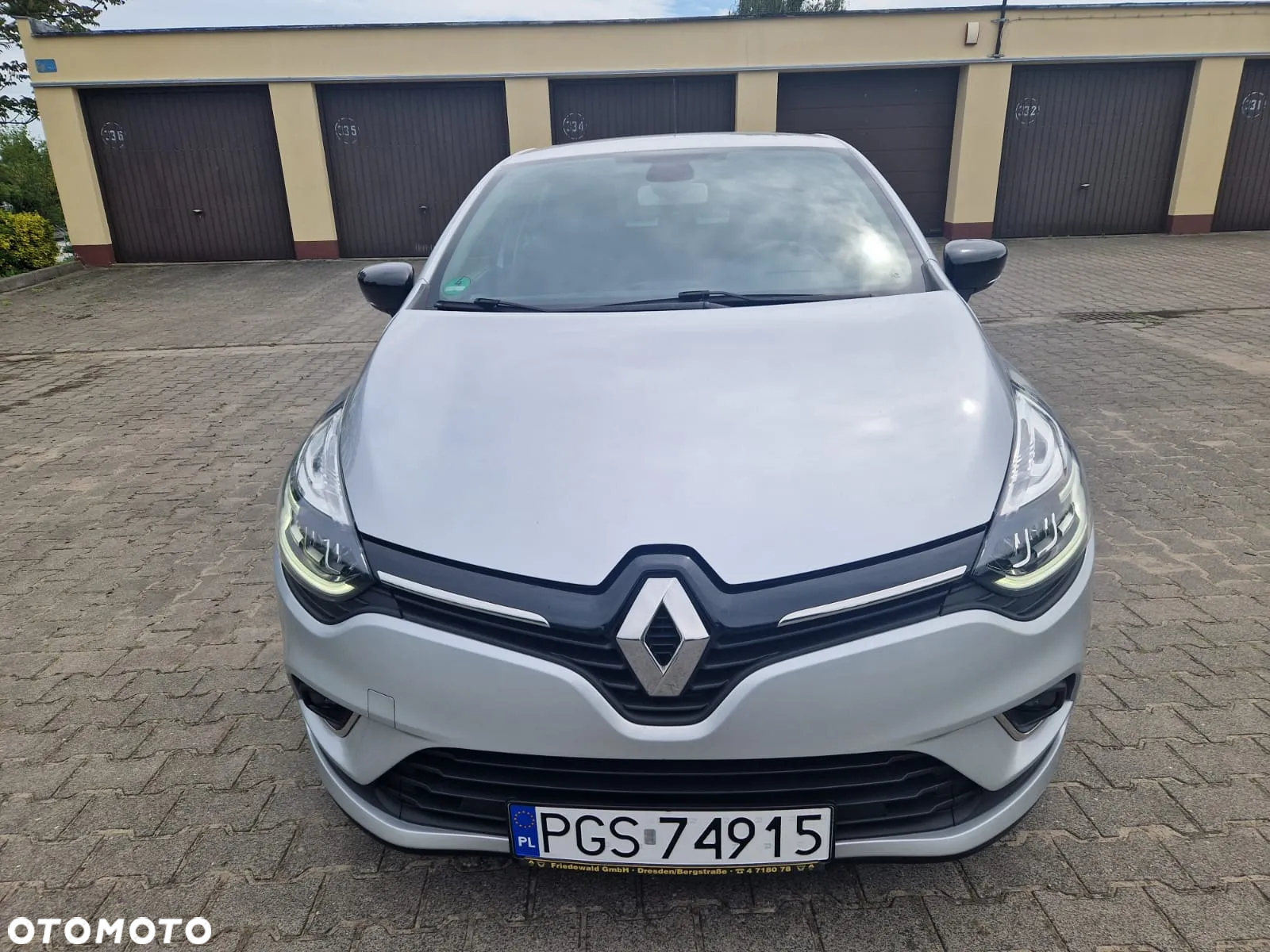 Renault Clio 0.9 Energy TCe Limited 2018 - 35