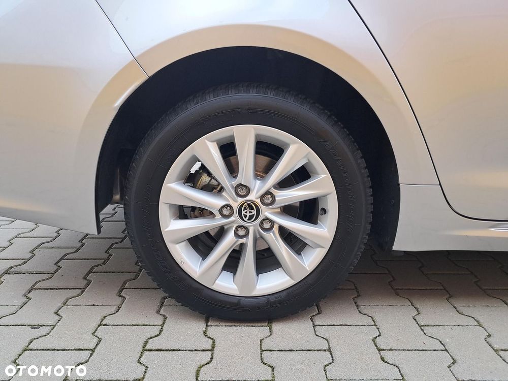 Toyota Corolla 1.8 Hybrid Comfort - 22