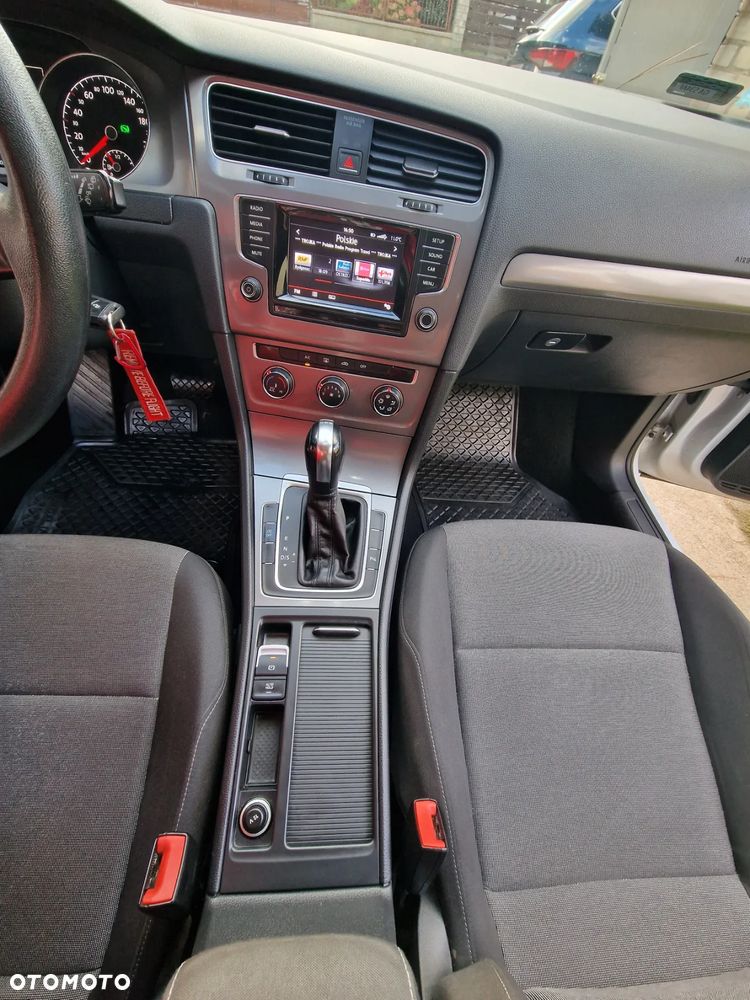 Volkswagen Golf VII 1.6 TDI BMT Comfortline DSG - 8
