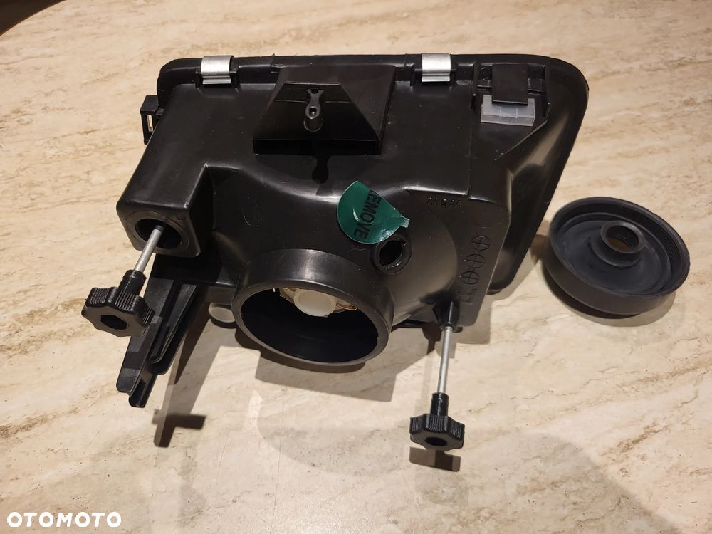 Reflektor Prawy  H4, manualny, bez silnika OPEL CORSA A 09.82-03.93 - 5
