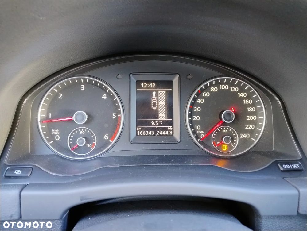 Volkswagen Golf Plus 1.6 TDI DPF Team - 17