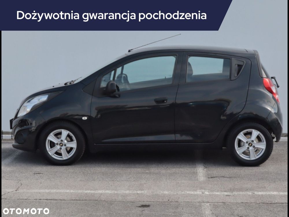Chevrolet Spark - 4