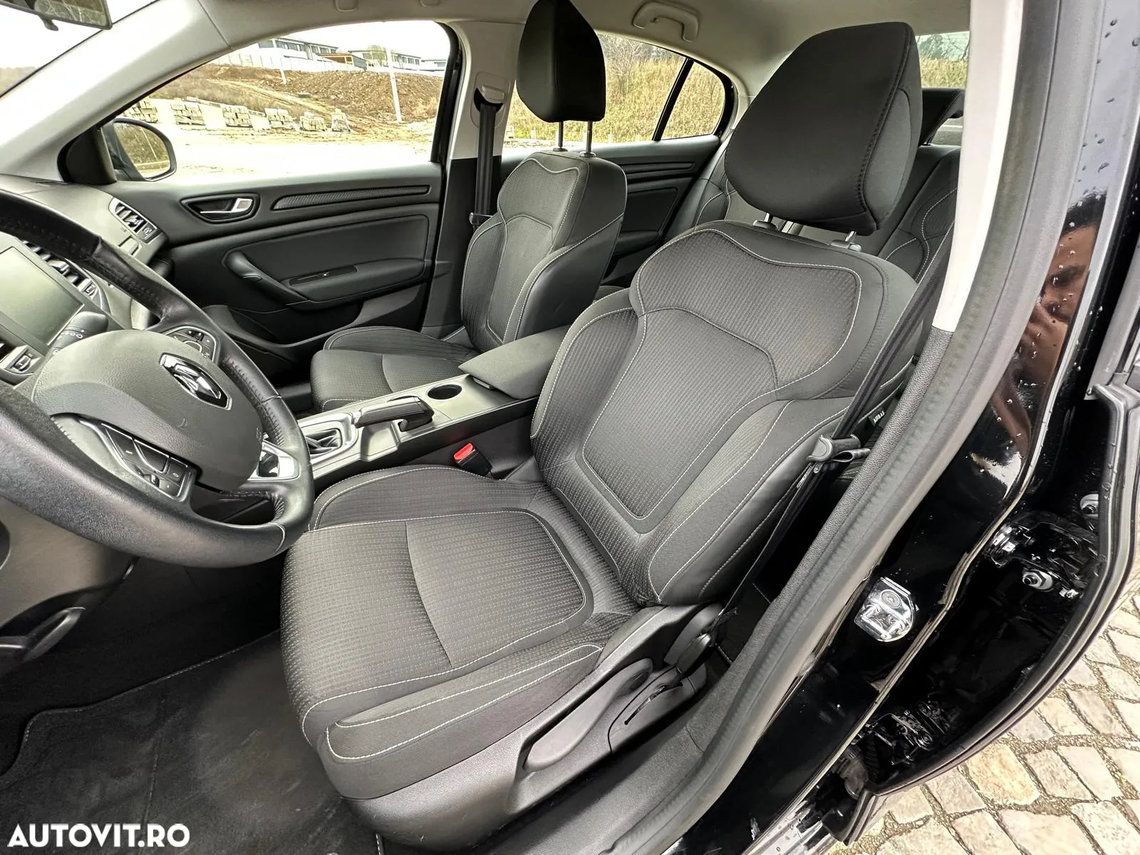 Renault Megane Blue dCi 116 EDC Zen - 16
