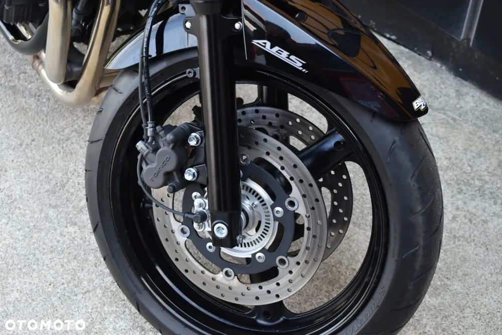 Suzuki Bandit - 27