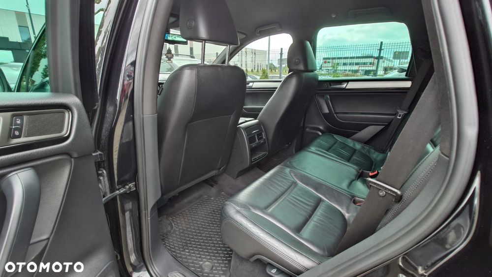 Volkswagen Touareg - 8