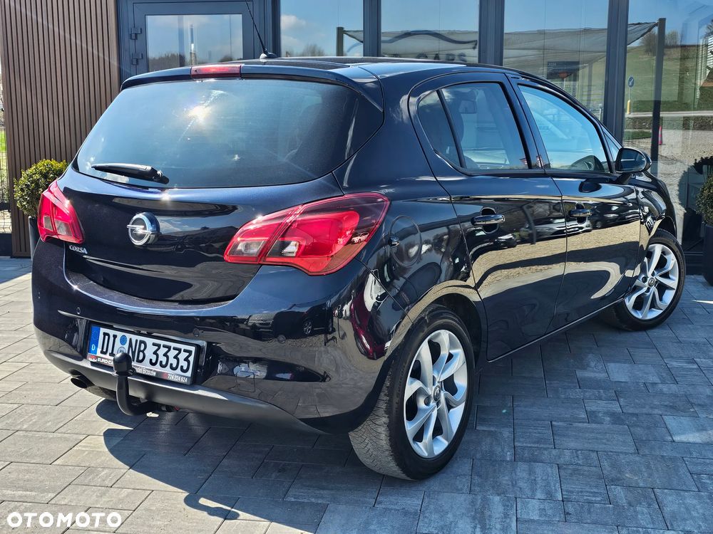 Opel Corsa 1.4 16V Cosmo - 3