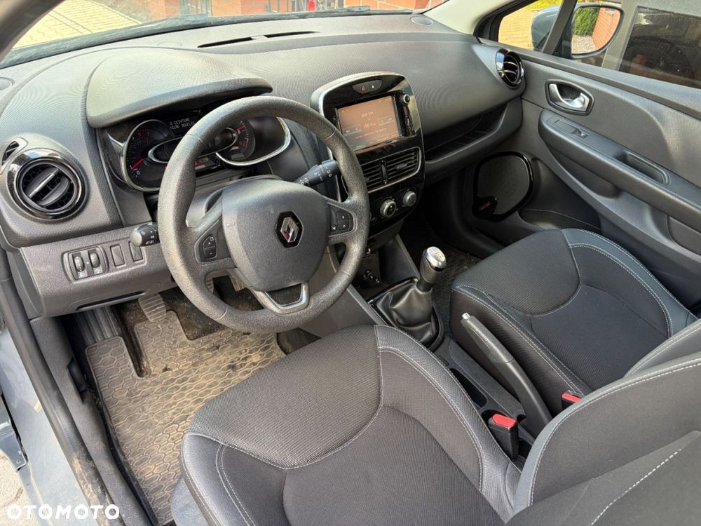 Renault Clio 1.2 16V Life - 8
