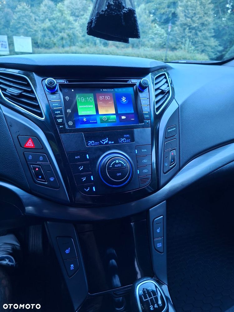 Hyundai i40 - 11
