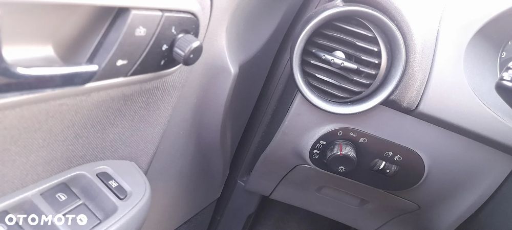 Seat Ibiza 1.4 16V Style - 19