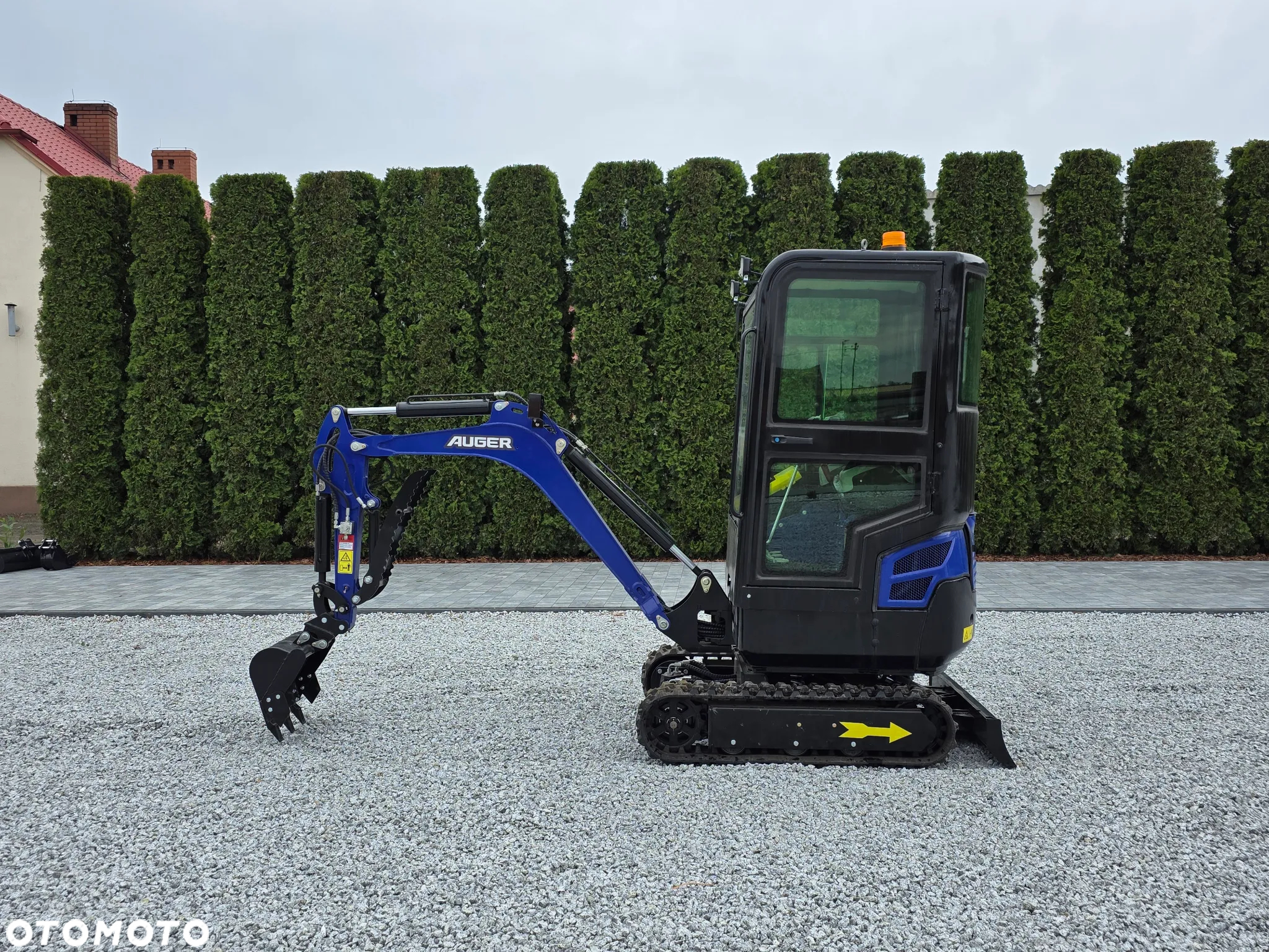 Kubota NOWA MINIKOPARKA AUGER HT 18, SILNIK KUBOTA, 3 ŁYŻKI - 7