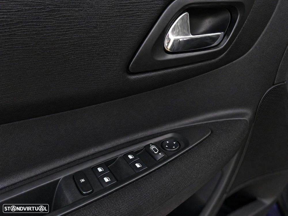 Citroën C4 1.4 16V SX - 13