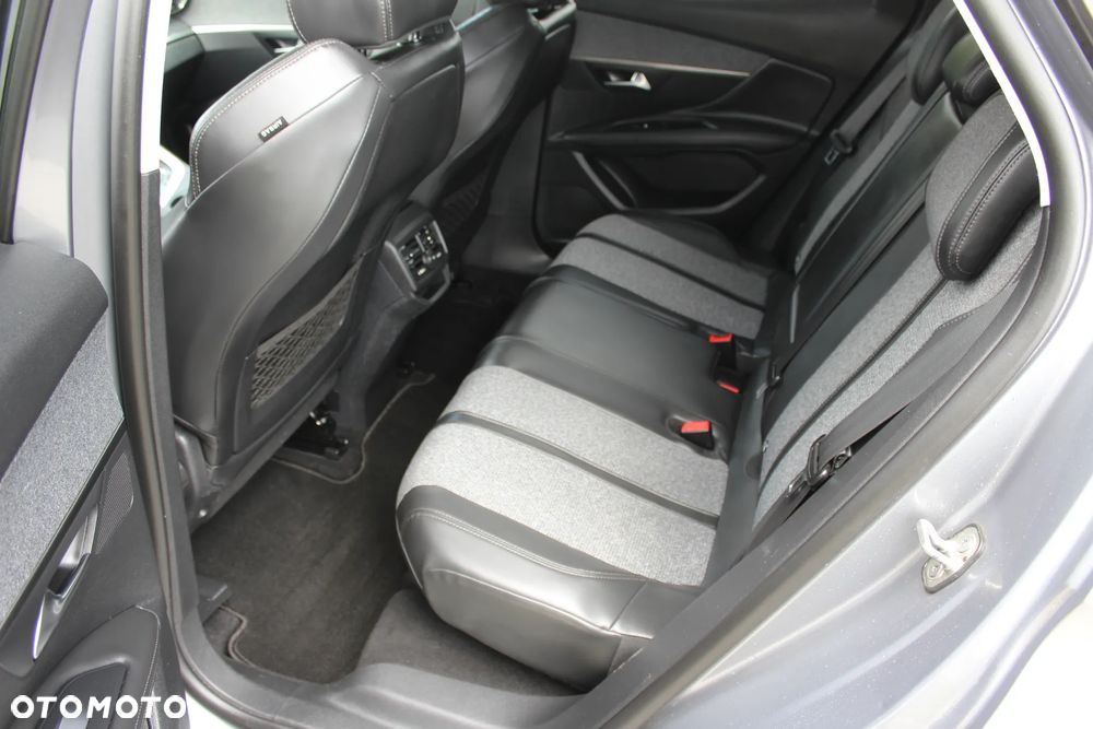 Peugeot 3008 BlueHDi 120 Stop & Start Allure - 26