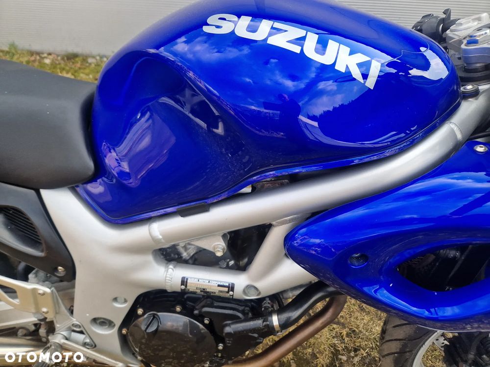 Suzuki SV - 17