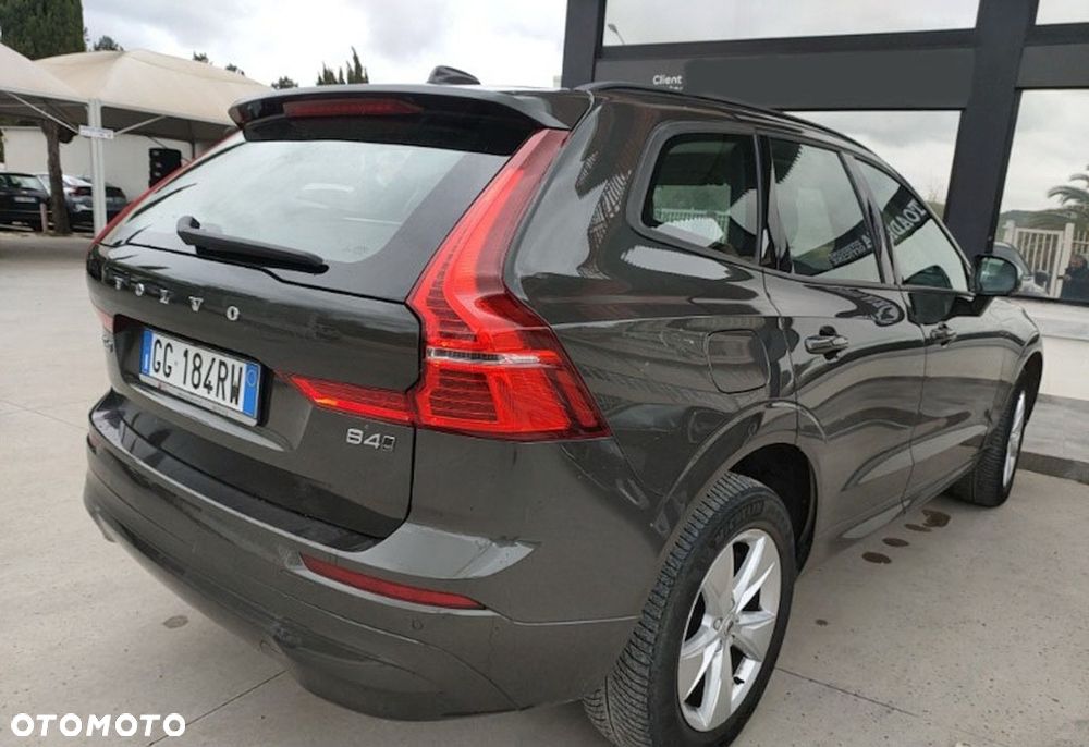Volvo XC 60 B4 D AWD Core - 4