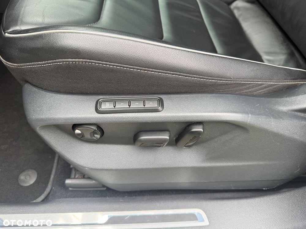 Volkswagen Tiguan Allspace 2.0 TSI 4Motion DSG Highline - 23