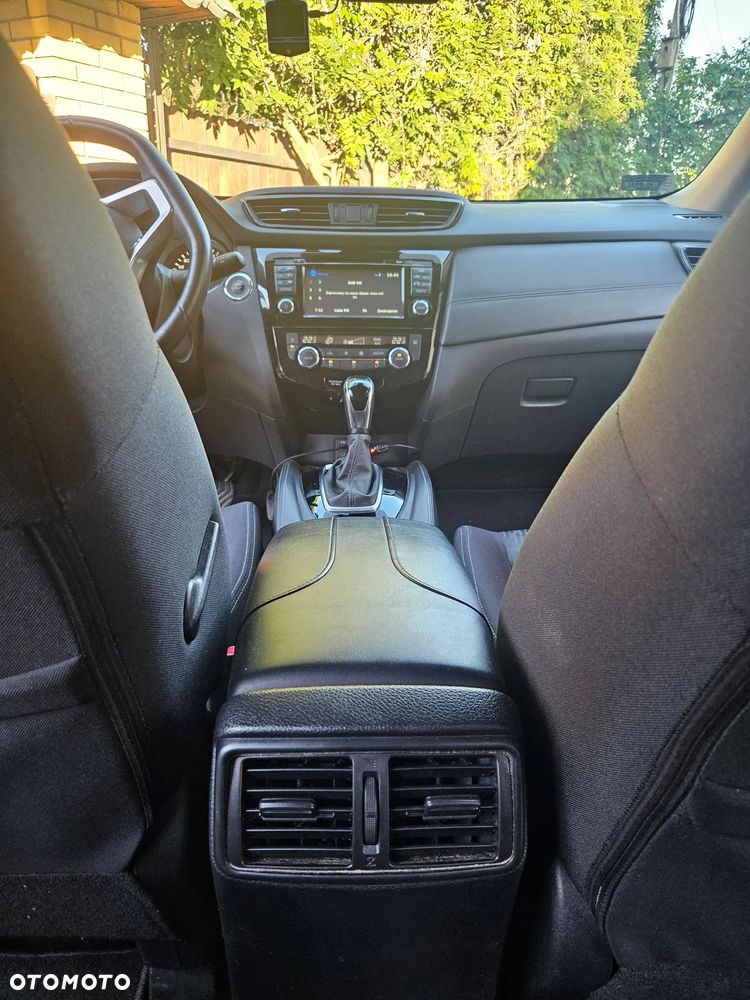 Nissan X-Trail 2.0 dCi N-Connecta 4WD Xtronic - 32