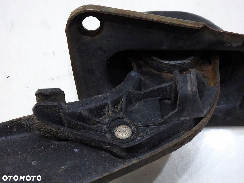 WAHACZ LEWY TYŁ VW TOURAN I - 6