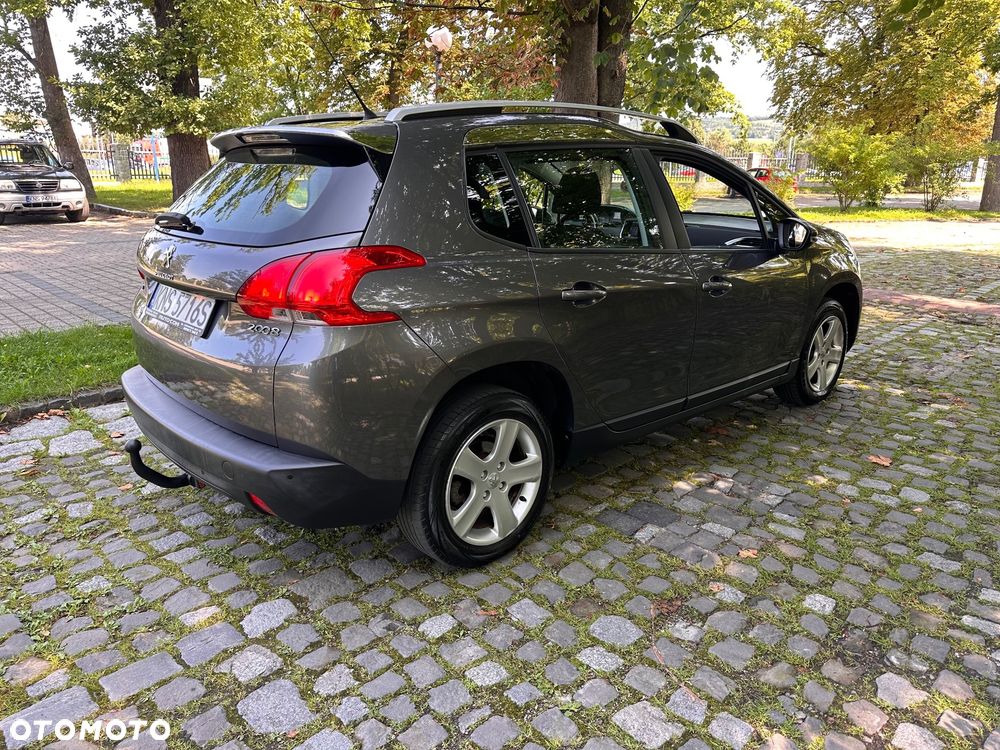 Peugeot 2008 1.2 Pure Tech Active S&S - 2
