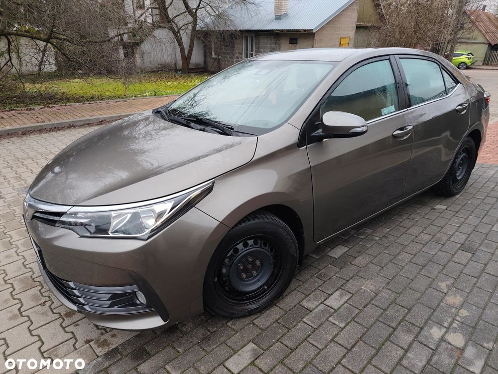 Toyota Corolla 1.6 Comfort - 5