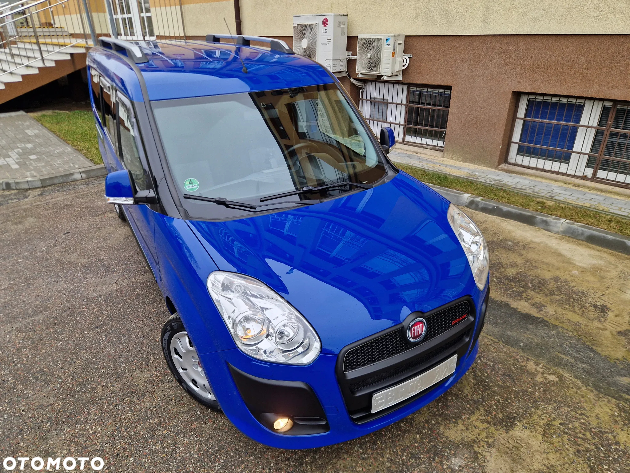 Fiat Doblo 2.0 16V Multijet lang Lounge - 28