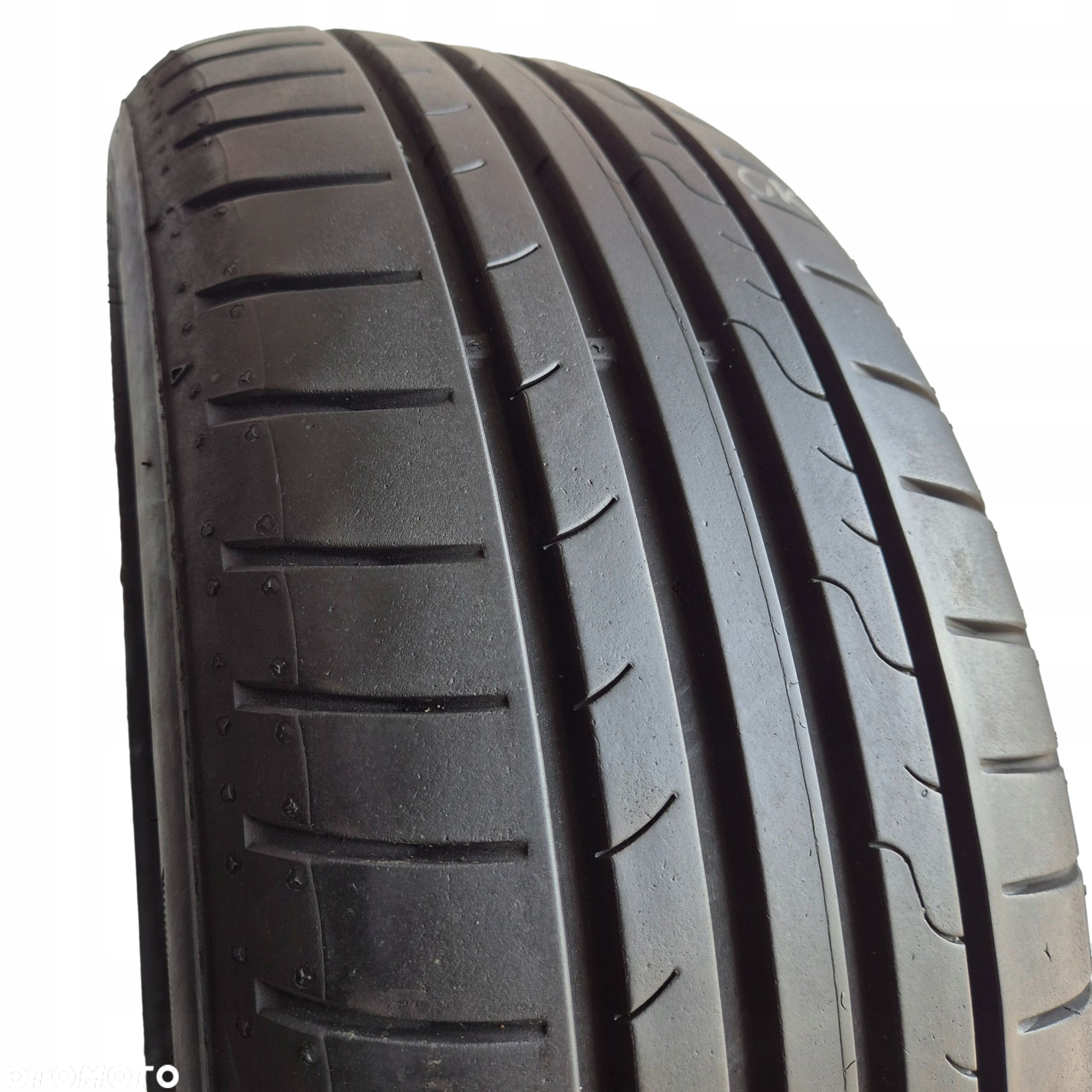 Dunlop sport bluresponse 205/60 R16 96V 7.5-8mm 2021 - 1