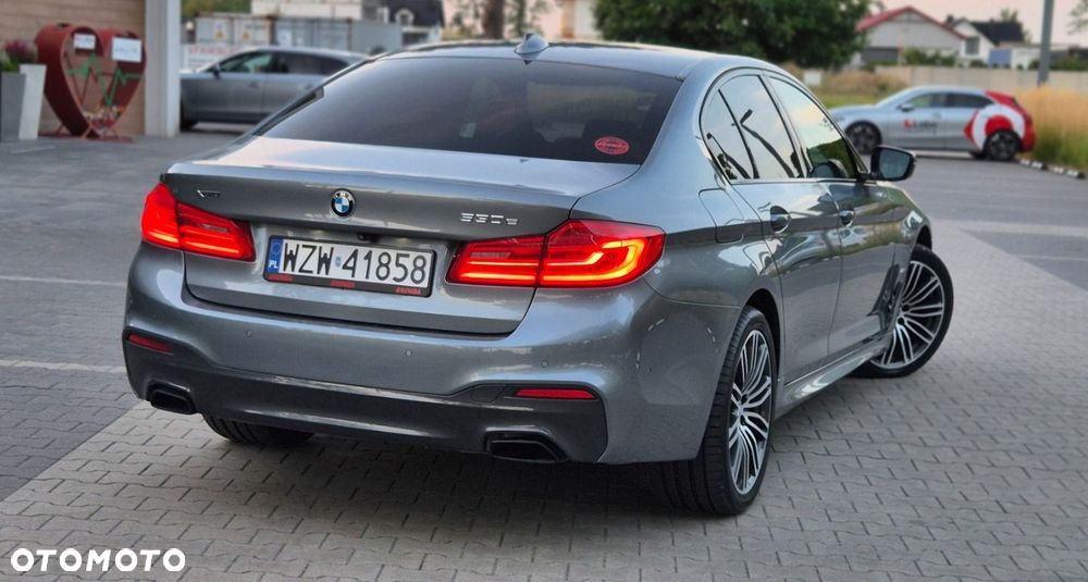 BMW Seria 5 530e iPerformance xDrive M Sport sport - 28