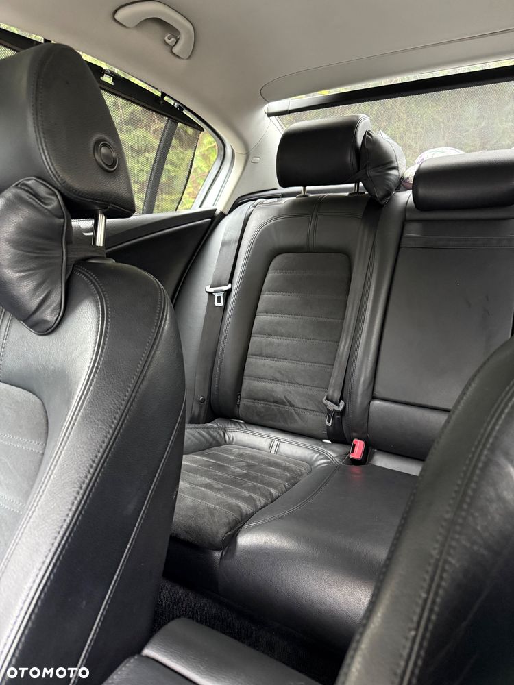 Volkswagen Passat 2.0 TDI Highline DSG - 7