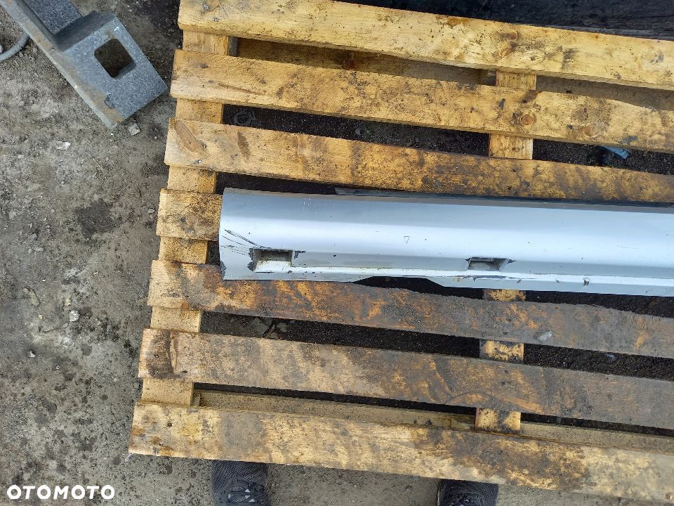 Listwa progowa prawa Opel Vectra C  Z157 - 1