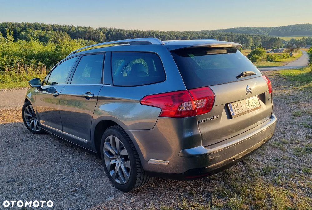 Citroën C5 HDi 135 FAP Exclusive - 5