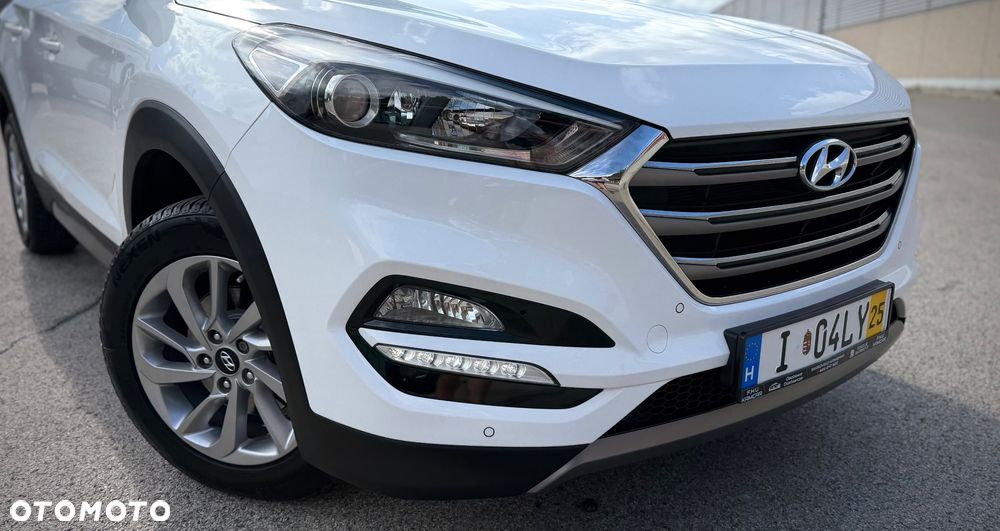 Hyundai Tucson 1.6 GDI BlueDrive Style 2WD - 12