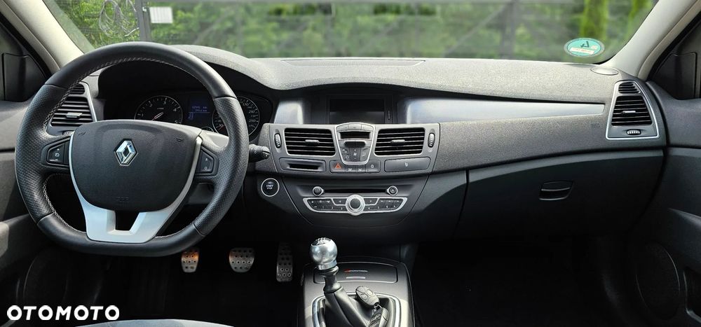 Renault Laguna 2.0 DCi FAP GT - 14