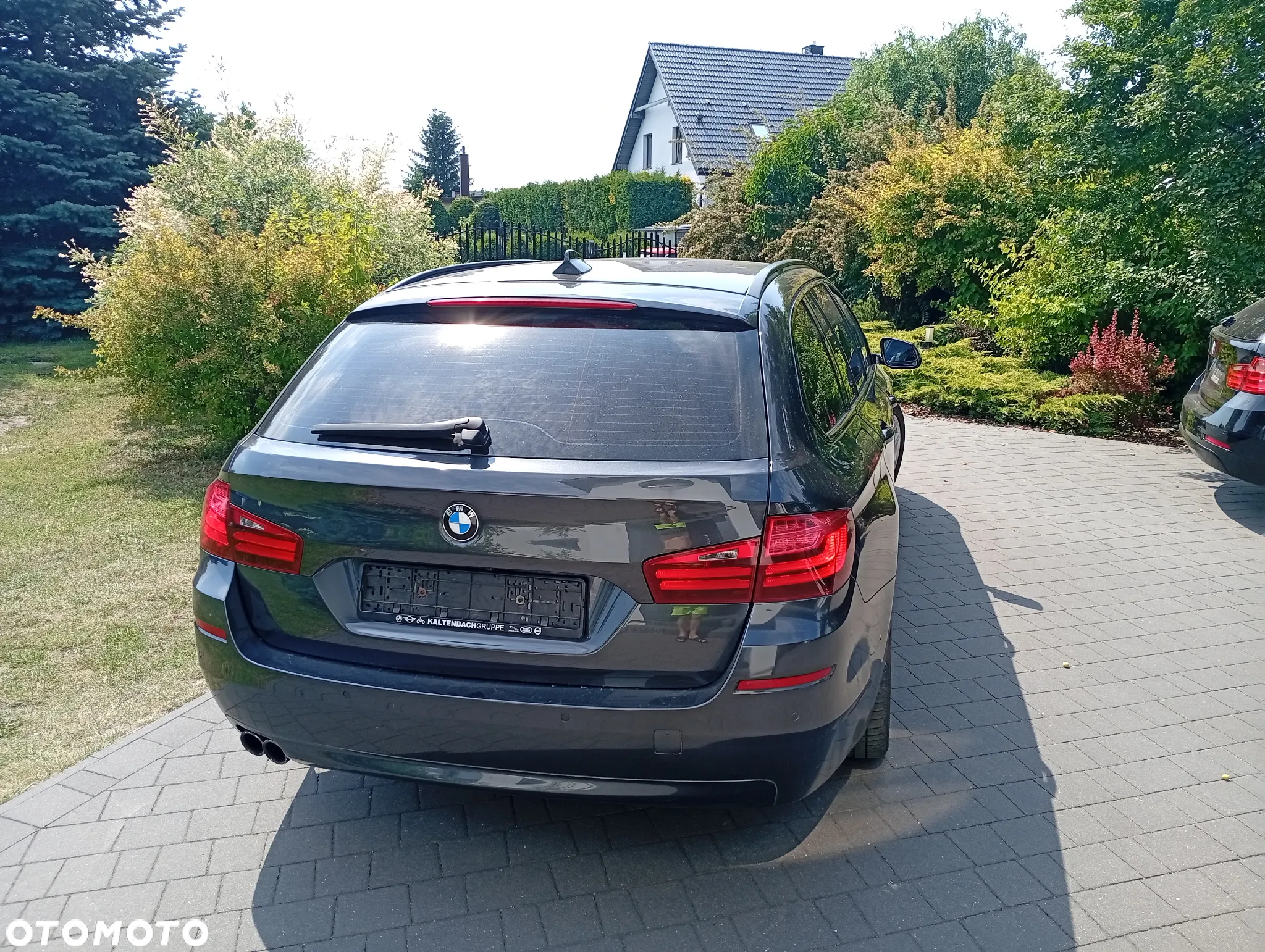 BMW Seria 5 520d Touring Sport-Aut - 4
