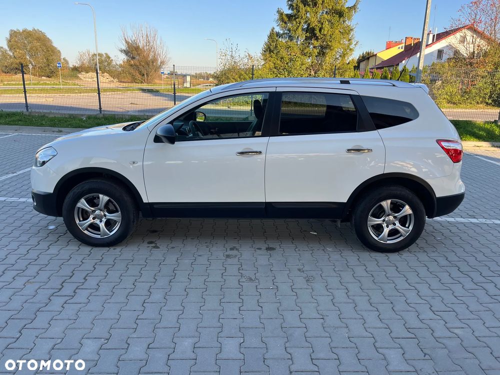 Nissan Qashqai+2 2.0 Visia - 10