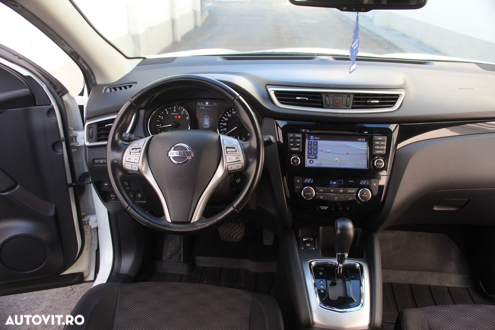 Nissan Qashqai 1.2 DIG-T Start/Stop X-TRONIC N-Connecta - 19