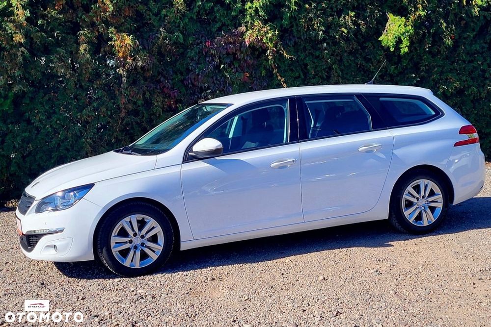 Peugeot 308 - 25