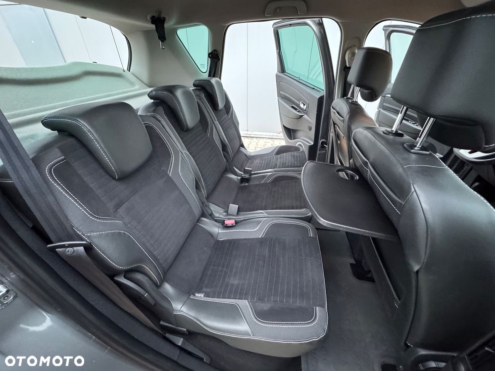 Renault Scenic Energy TCe 130 S&S Bose Edition - 12