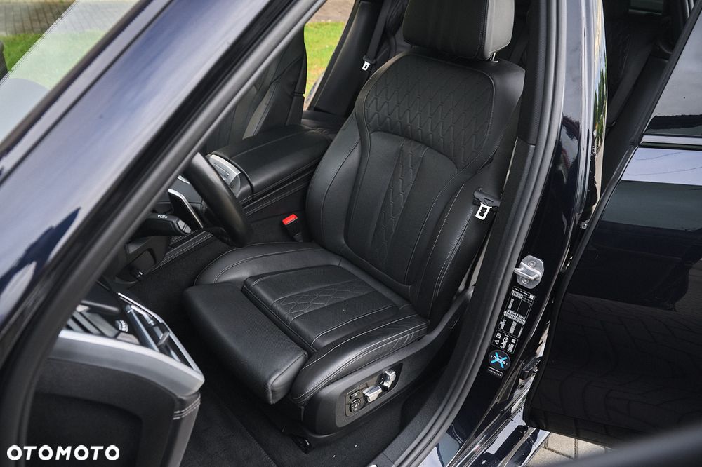 BMW X6M - 26