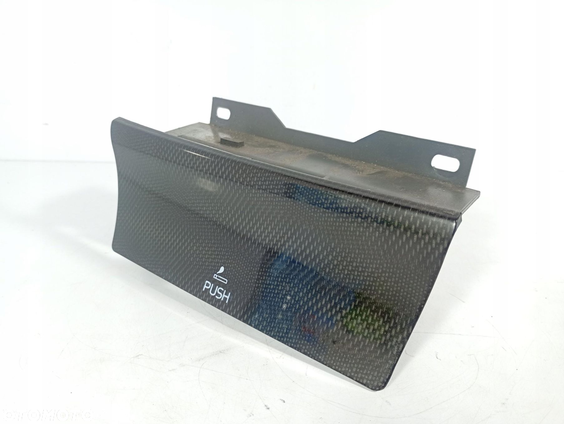 Volvo V40 95-04 SCHOWEK POPIELNICZKA OE 30809985 - 3