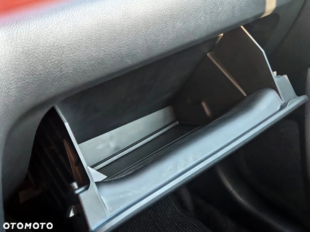 Suzuki Vitara 1.5 DualJet Hybrid Elegance 2WD AGS - 32