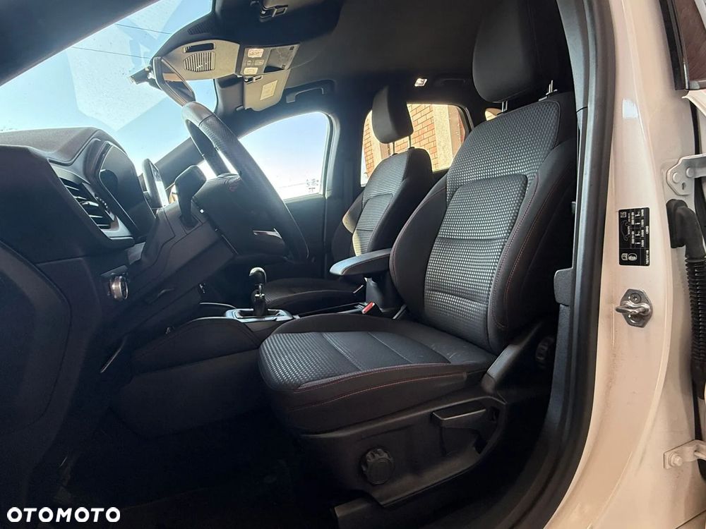 Ford Kuga 1.5 EcoBoost FWD ST-Line - 11