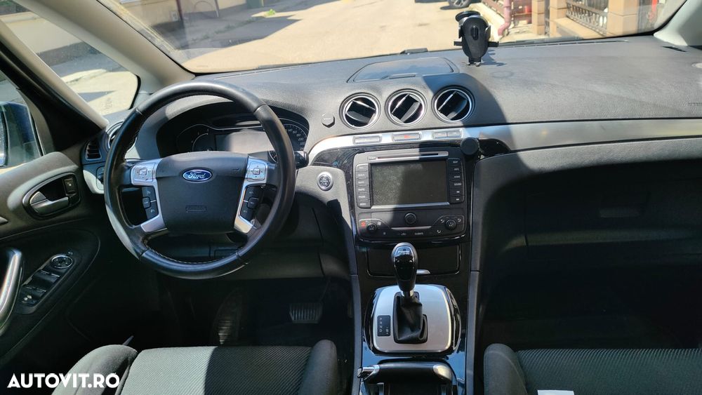 Ford S-Max 2.0 TDCi Powershift Titanium - 6