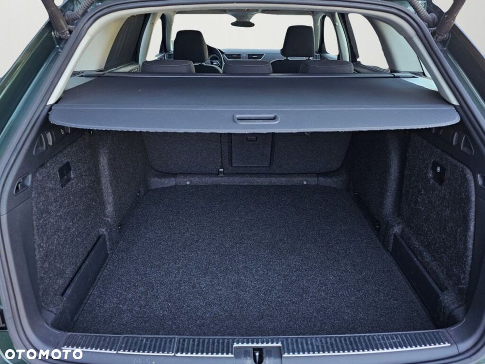 Skoda Superb 2.0 TDI SCR Ambition DSG - 15