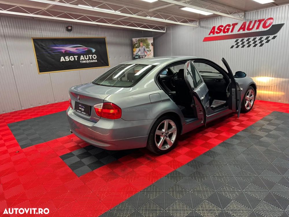 BMW Seria 3 - 18