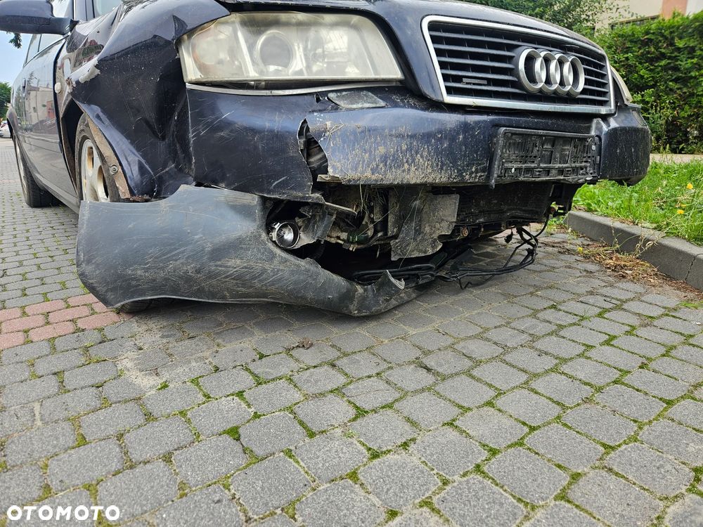 Audi A6 Avant 2.4 Quattro - 7