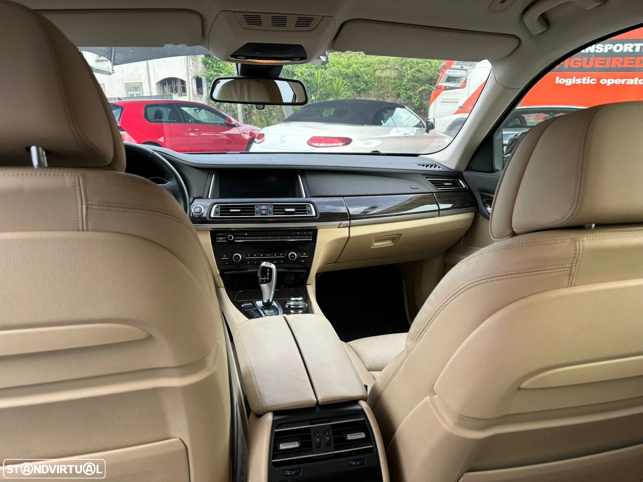 BMW 750 Ld xDrive - 27