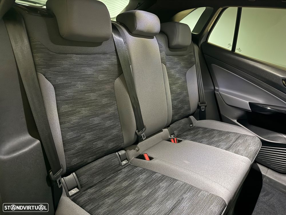 VW ID.4 Pure - 13