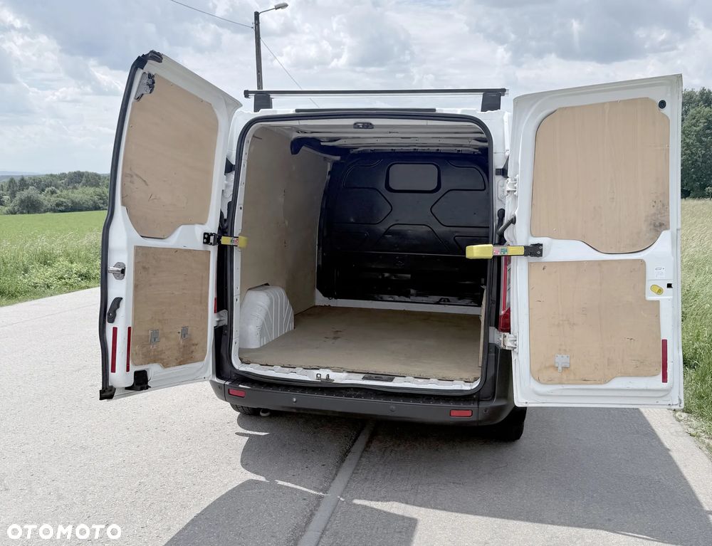 Ford TRANSIT - 13