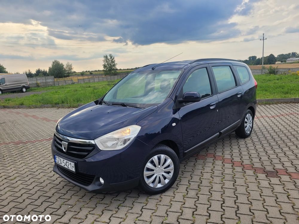 Dacia Lodgy 1.6 MPI 85 Laureate - 36