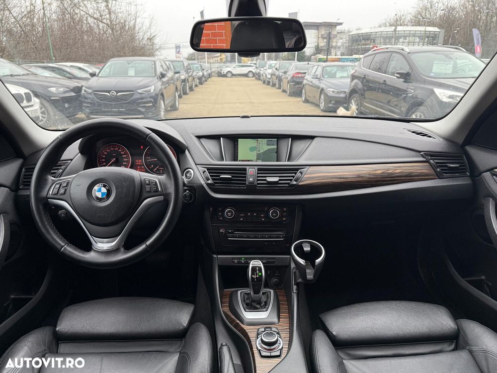 BMW X1 xDrive20d Aut. Sport Line - 5