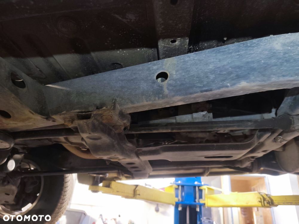 Mitsubishi Pajero 2.8 TD GLS 4os - 22